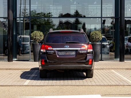 2014 Subaru Outback IV Рестайлинг, красный, 1545000 рублей, вид 5