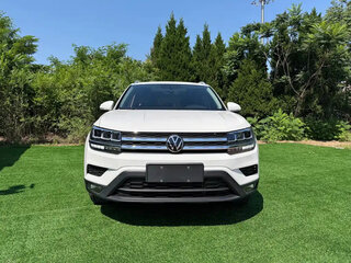 2023 Volkswagen Tharu 300 TSI I Рестайлинг, белый, 2000100 рублей, вид 2