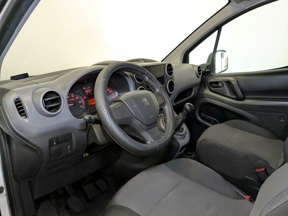 2021 Peugeot Partner, белый, 1360000 рублей - вид 14