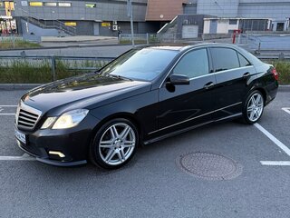 2011 Mercedes-Benz E-Класс 300 IV (W212, S212, C207), чёрный, 1700000 рублей, вид 5