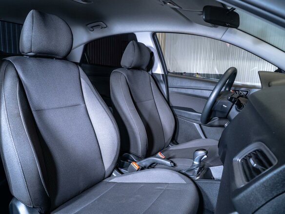 2020 Hyundai Solaris II, серый, 1675000 рублей - вид 10