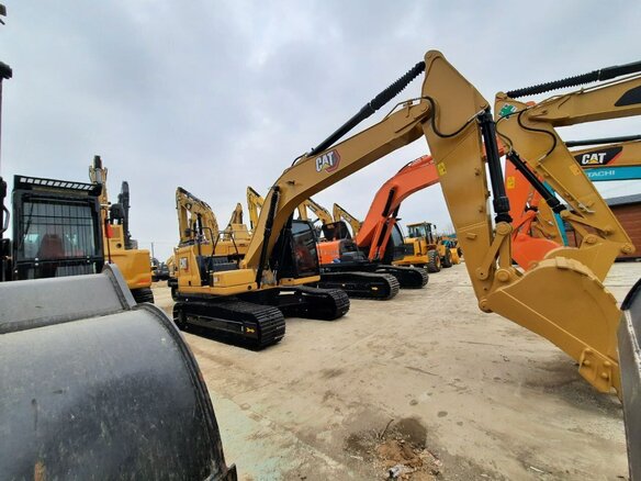 2024 Caterpillar 320 GC, жёлтый, 11560000 рублей - вид 17