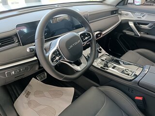 2024 Jetour X70+ I Рестайлинг, белый, 2300000 рублей, вид 5
