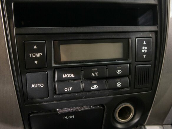 2005 Hyundai Tucson I, серый, 709000 рублей - вид 16