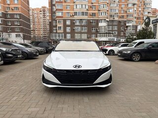 2022 Hyundai Elantra VII (CN7), белый, 1480000 рублей, вид 2