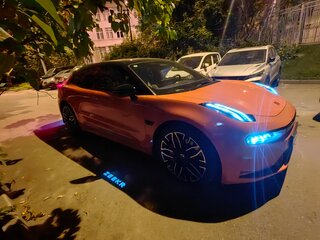 2023 Zeekr 001 100 kWh I, оранжевый, 5400000 рублей, вид 2