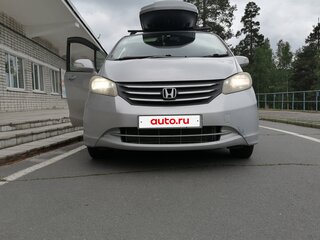 2010 Honda Freed I, серебристый, 855000 рублей, вид 1