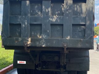 2011 Sinotruk Howo A5, красный, 2000000 рублей, вид 5