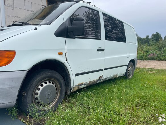 1997 Mercedes-Benz Vito 108 CDI I (W638), белый, 330000 рублей - вид 3
