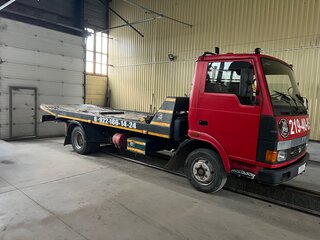 2010 TATA 613, красный, 1600000 рублей, вид 4