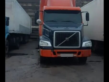 2004 Volvo VNM, оранжевый, 1100000 рублей, вид 2