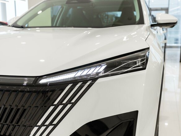 2025 Dongfeng Mage, белый - вид 15