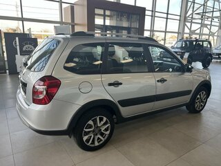 2026 Lada (ВАЗ) Granta Cross I Рестайлинг, серебристый, 1225000 рублей, вид 4