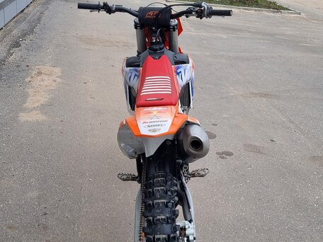 2024 KTM 250 SX F, оранжевый, 575000 рублей, вид 5