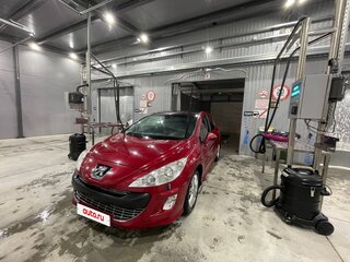 2010 Peugeot 308 I, красный, 495000 рублей, вид 4