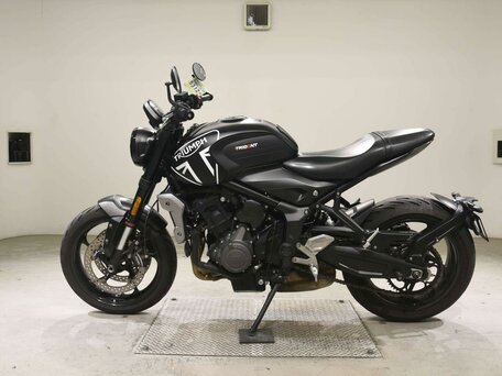 2022 Triumph Trident 660, чёрный, 797000 рублей, вид 1
