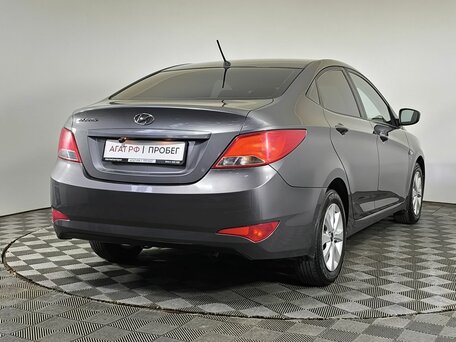 2016 Hyundai Solaris I Рестайлинг, серый, 1005000 рублей, вид 4