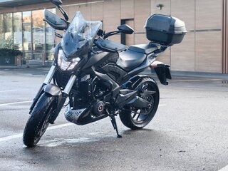 2024 Bajaj Dominar 400, чёрный, 370000 рублей, вид 2