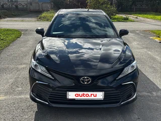 2021 Toyota Camry VIII (XV70) Рестайлинг, чёрный, 3180000 рублей, вид 1