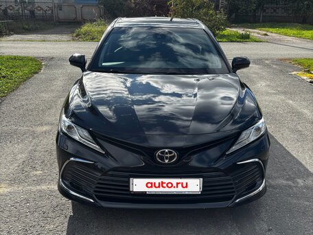 2021 Toyota Camry VIII (XV70) Рестайлинг, чёрный, вид 1