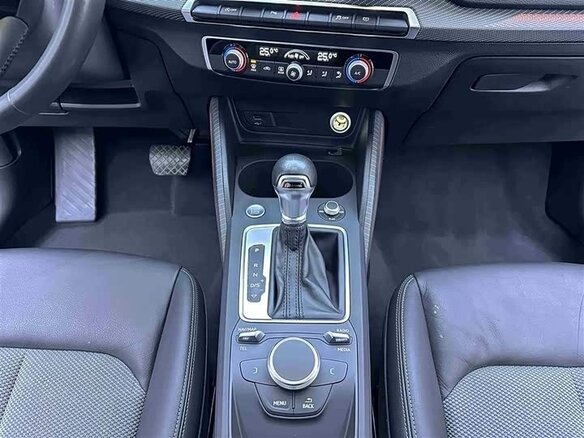 2021 Audi Q2 L I, серый, 1800000 рублей - вид 15