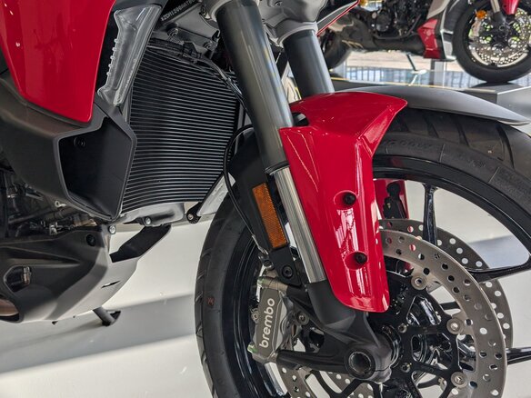2026 Ducati Multistrada V2, красный, 2550000 рублей - вид 12