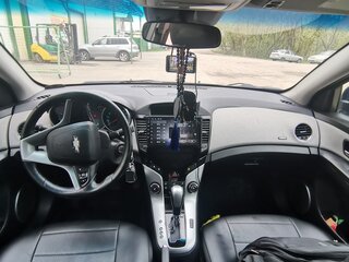 2011 Chevrolet Cruze I, чёрный, 730000 рублей, вид 5
