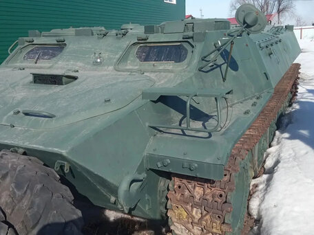 1980 ХТЗ МТ-ЛБ, зелёный, 4720500 рублей, вид 1