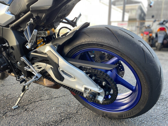 2017 Yamaha MT-10SP, серебристый, 970000 рублей - вид 6