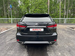2020 Lexus RX 300 IV Рестайлинг, чёрный, 4300000 рублей, вид 4