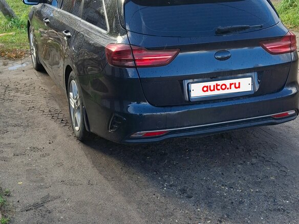 2019 Kia Ceed III, чёрный, 1500000 рублей - вид 1