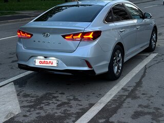 2019 Hyundai Sonata VII (LF) Рестайлинг, серый, 1390000 рублей, вид 2