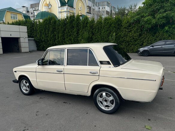 1998 Lada (ВАЗ) 2106 5-speed, жёлтый - вид 2
