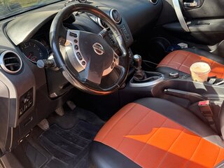 2010 Nissan Qashqai I Рестайлинг, красный, 800000 рублей, вид 5