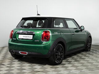 2021 Mini Hatch Cooper III (F55/F56) Рестайлинг, зелёный, 2140900 рублей, вид 5