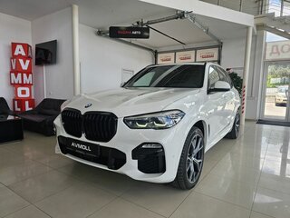 2020 BMW X5 30d IV (G05/G18), белый, 5180000 рублей, вид 2