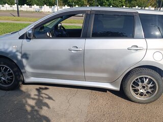 2002 Toyota Ist I, серый, 470000 рублей, вид 4