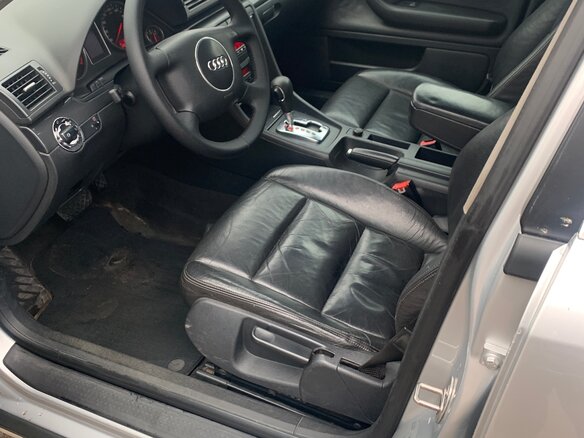 2004 Audi A4 II (B6), серебристый, 440000 рублей - вид 9