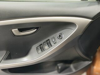 2012 Hyundai i30 II, коричневый, 749000 рублей, вид 5