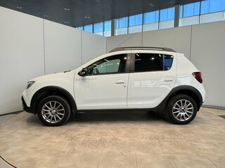 2018 Renault Sandero Stepway II Рестайлинг, белый, 1120000 рублей, вид 2