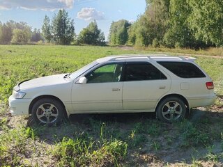 2000 Toyota Mark II Qualis VIII (X100), белый, 450000 рублей, вид 2