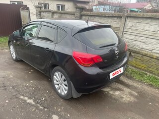 2010 Opel Astra J, чёрный, 600000 рублей, вид 2
