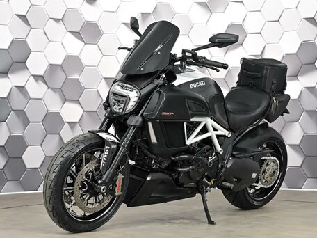 2014 Ducati Diavel Carbon, чёрный, 879000 рублей, вид 2
