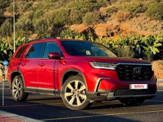2024 Honda Pilot IV, красный, 5000000 рублей, вид 3