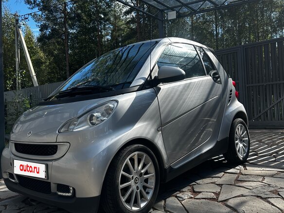 2009 Smart Fortwo II, серебристый, 1100000 рублей - вид 1