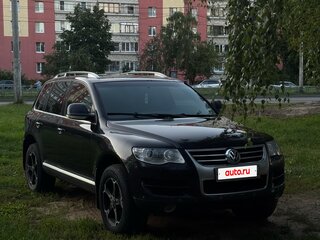 2008 Volkswagen Touareg I Рестайлинг, чёрный, 680000 рублей, вид 3