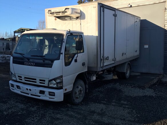2011 Isuzu Elf (N-series), белый, 1450000 рублей - вид 2