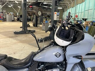 2020 Harley-Davidson Road Glide Special, серый, 1720000 рублей, вид 5