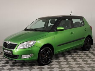 2013 Skoda Fabia II Рестайлинг, зелёный, 780000 рублей, вид 1
