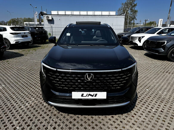 2026 Changan UNI-S I Рестайлинг, чёрный - вид 1